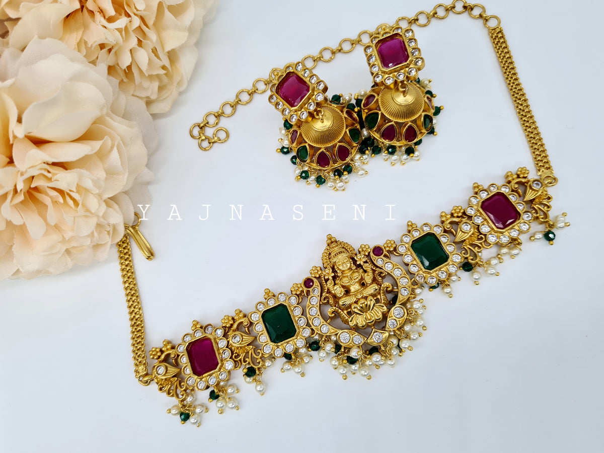 SARANJANI earrings main image 1