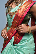 Load image into Gallery viewer, Hipchain - KAMINI (Rani x Green)
