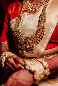 Semi Soft Silk Gold Zari Saree - Cream