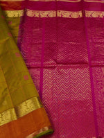 Load image into Gallery viewer, Big Kattam x Handloom Kanchipuram Silk Cotton Saree : Mehendi Green x Hot Pink
