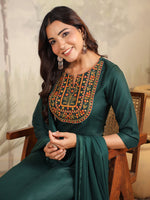 Load image into Gallery viewer, BHUVA [XS / 34] - Straight cut embroidered kurti set
