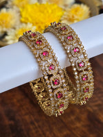 Load image into Gallery viewer, TASHI - pair of bangles (Ruby)

