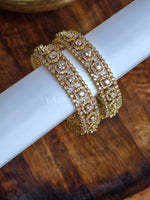 Load image into Gallery viewer, TASHI - pair of bangles (Crystal)
