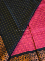 Load image into Gallery viewer, Kalyani Cotton Saree (checkered) - Copper Zari : Pastel Red x Black
