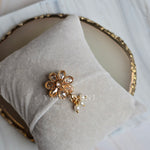 Load image into Gallery viewer, JENATHI - Nosepin (White)
