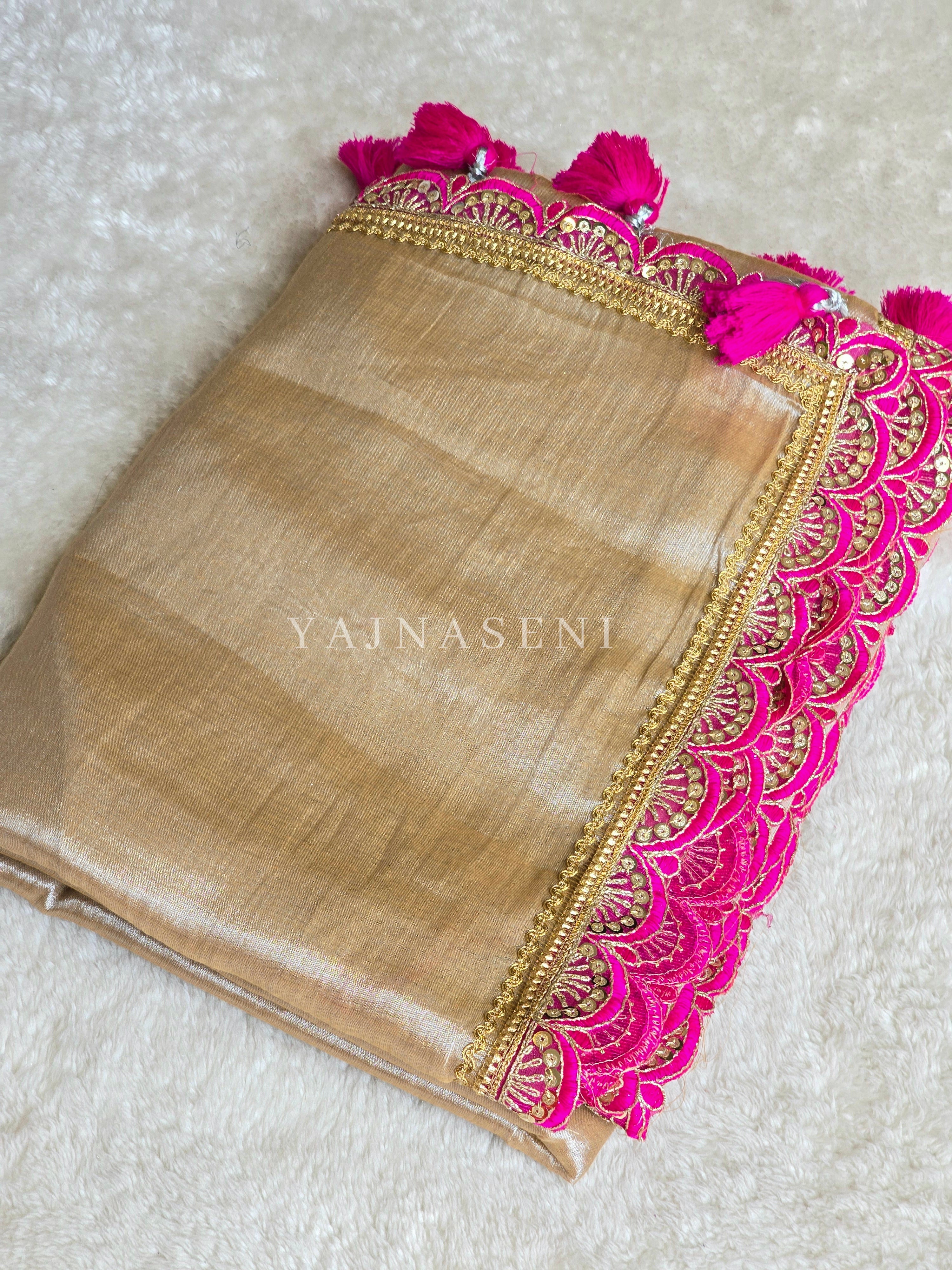 Tissue Saree x Scallop Lace Border : Champange Gold x Hot Pink