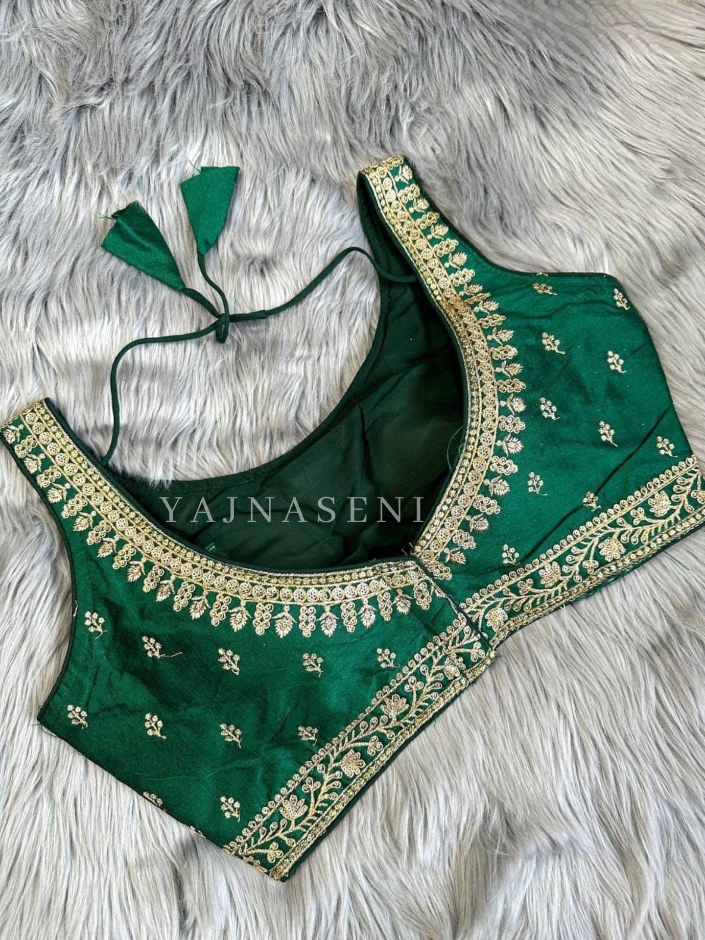 Dark Green : Readymade blouse [SHREYA]
