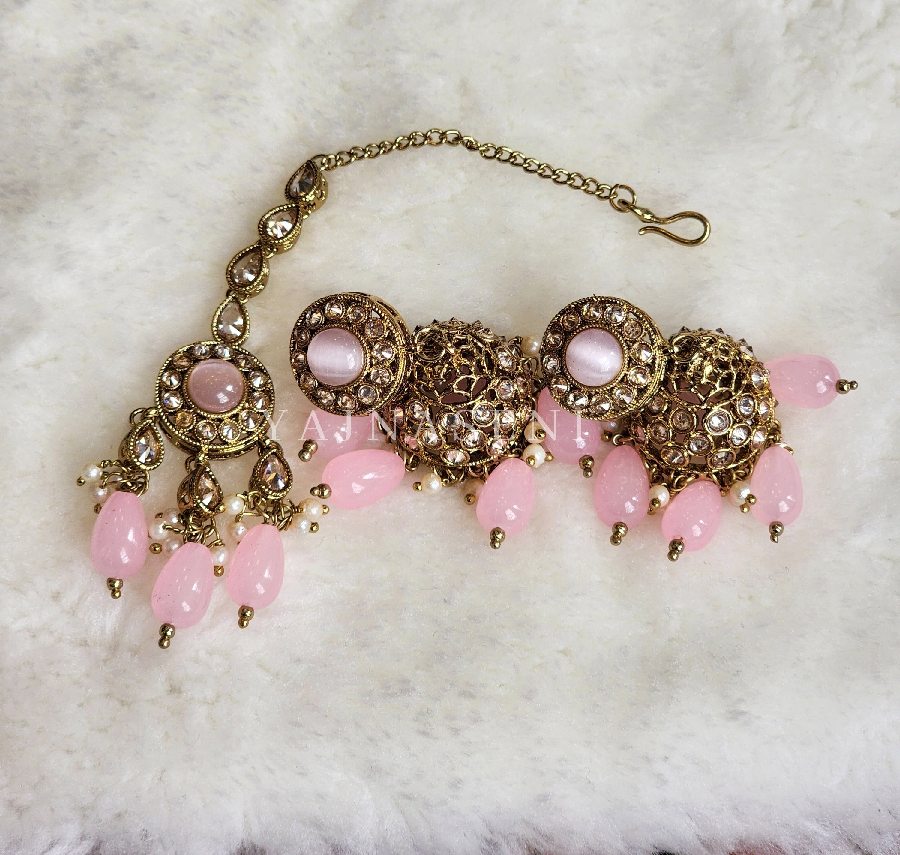 NIKITHA - Light Pink