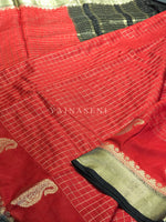 Load image into Gallery viewer, Soft Cotton Silk Checkered Saree x Paisley Motif x Zari Border : Red x Black

