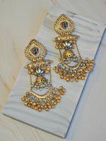 Load image into Gallery viewer, AIRA Earrings (Rani x Green)
