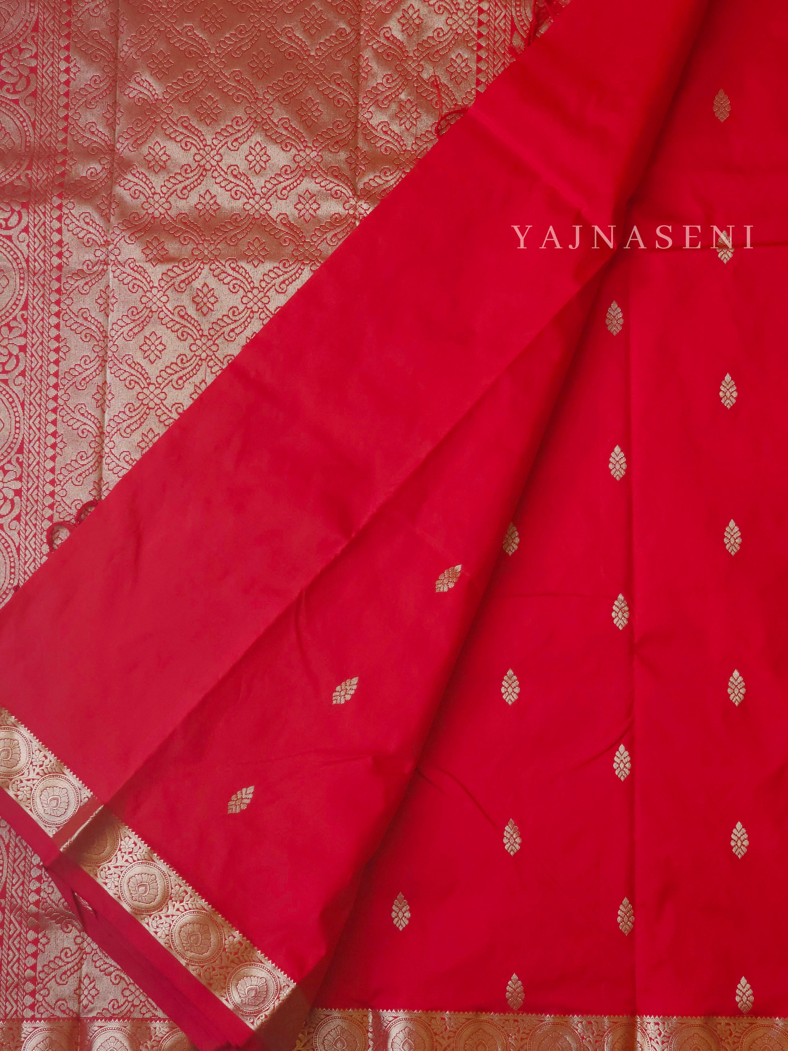 Kanchi cotton silk saree x mini border : Red