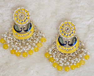 GANIKA earrings (Yellow)