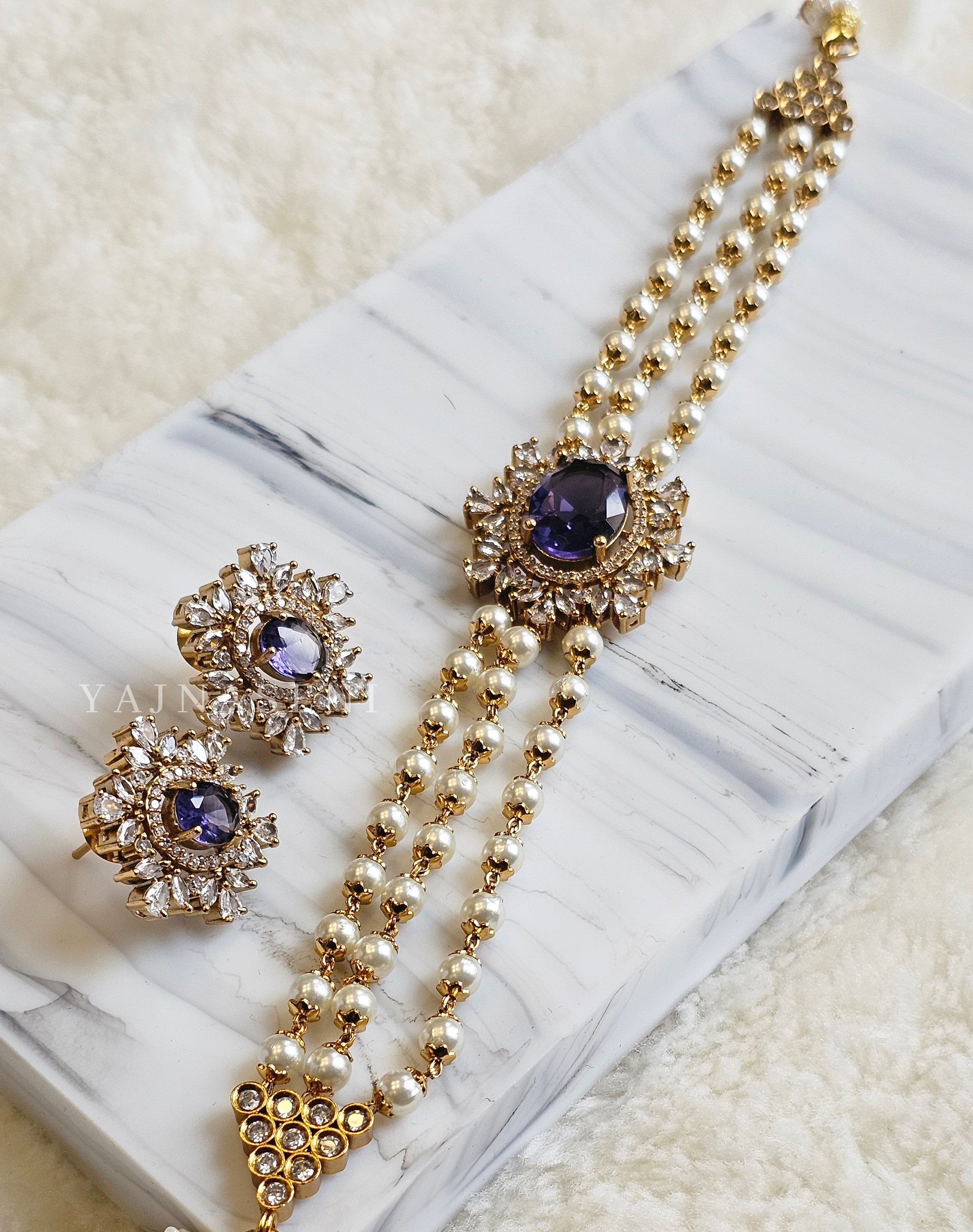 LATIKA (Amethyst)
