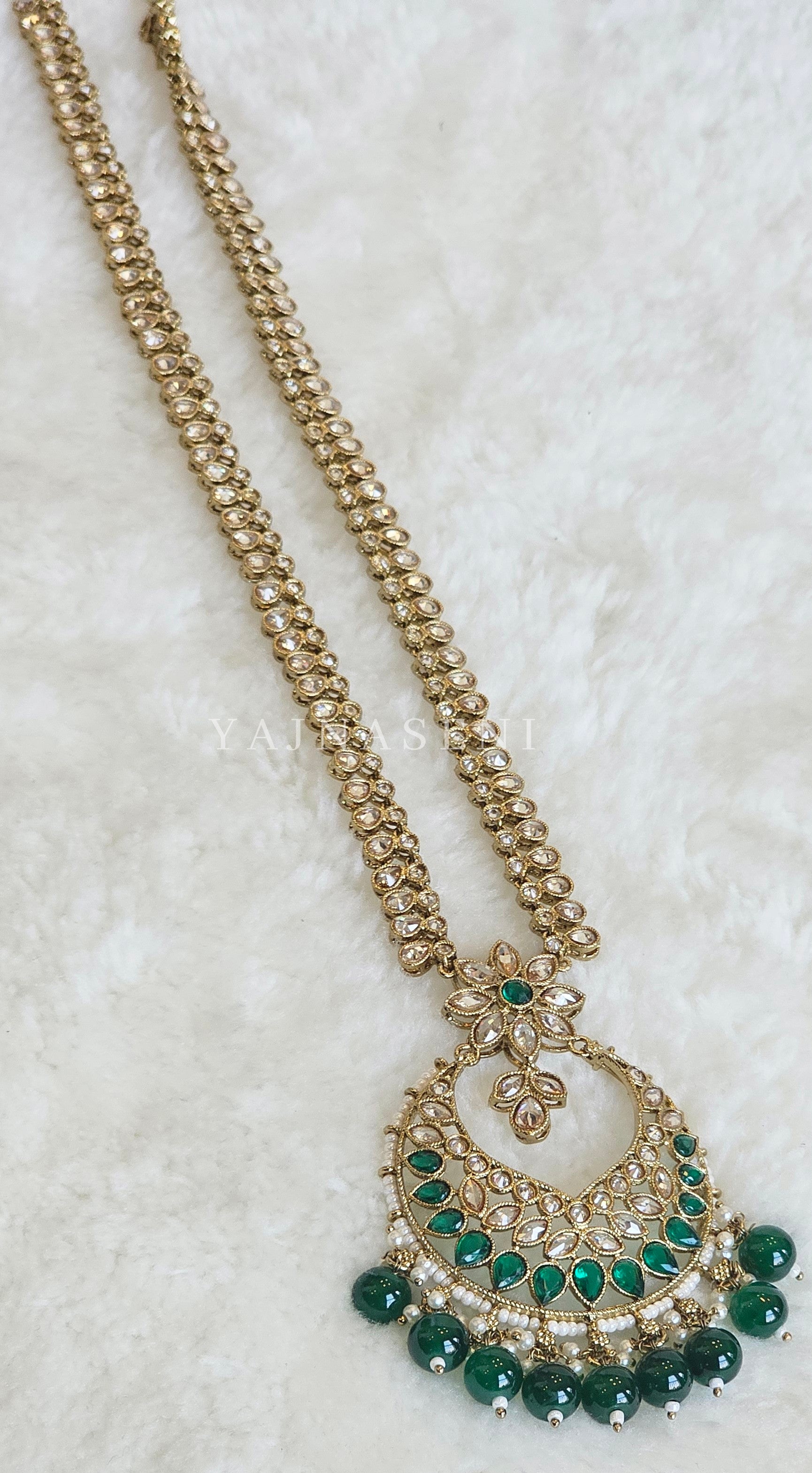 AASHVIKA necklace (green)