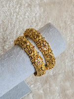 Load image into Gallery viewer, KAESHINI - pair of kada
