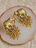 Load image into Gallery viewer, UVAA earrings (Gold Beads)
