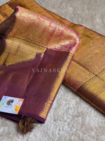 Load image into Gallery viewer, AURORA ROSE - Pure Kanjivaram Silk Saree with Gold Zari
