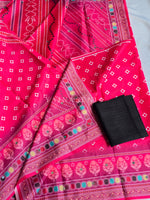 Load image into Gallery viewer, Printed Viscose Saree x Mirrors : Hot Pink
