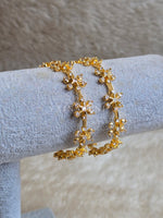 Load image into Gallery viewer, JASMINE - pair of bangles
