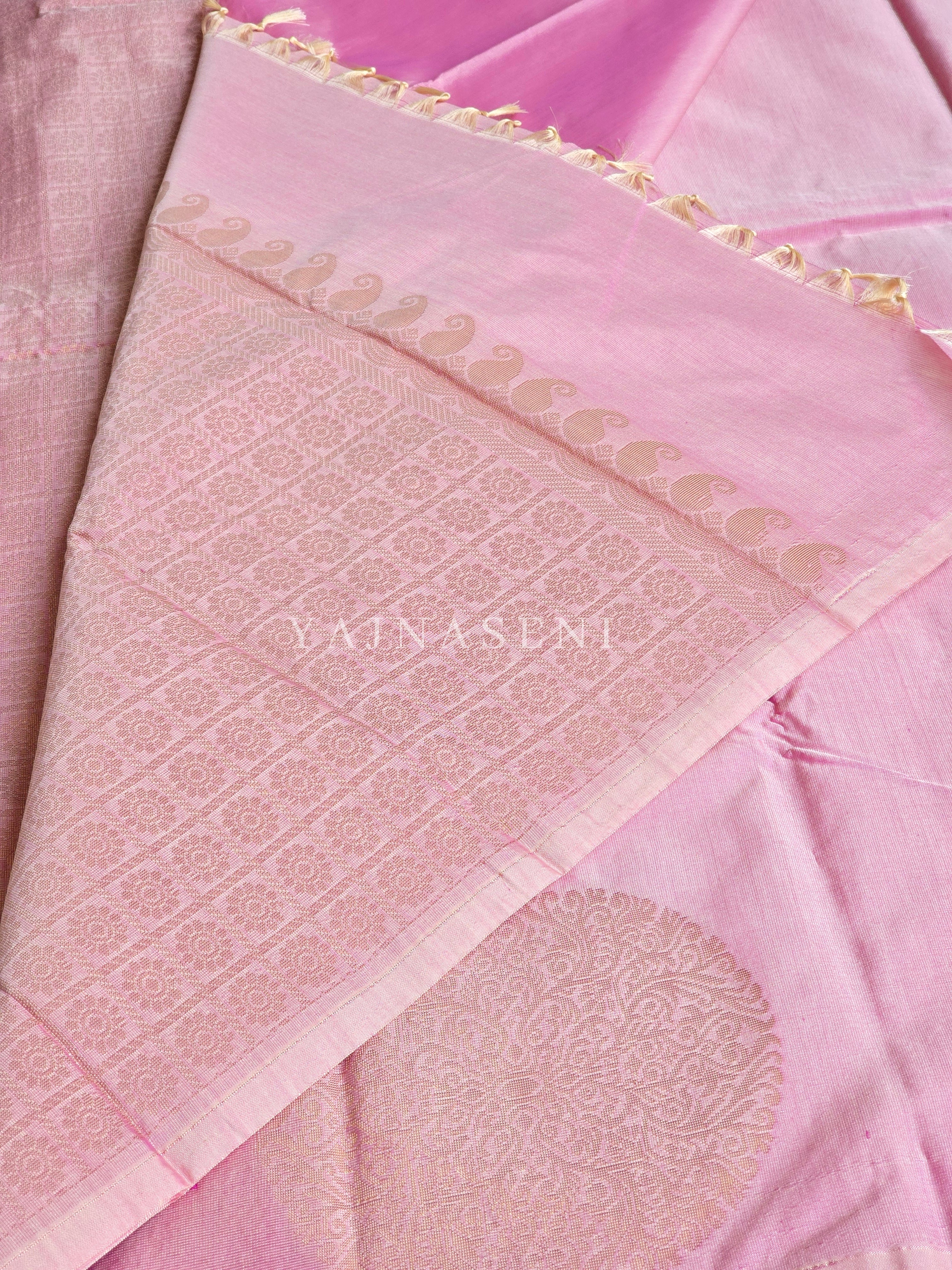 Soft Silk Borderless Mandala Saree - Soft Pink