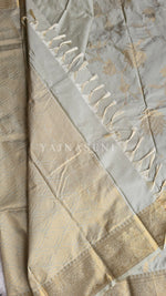 Load image into Gallery viewer, Lotus Motifs x Semi Silk Saree - Green Sandstone
