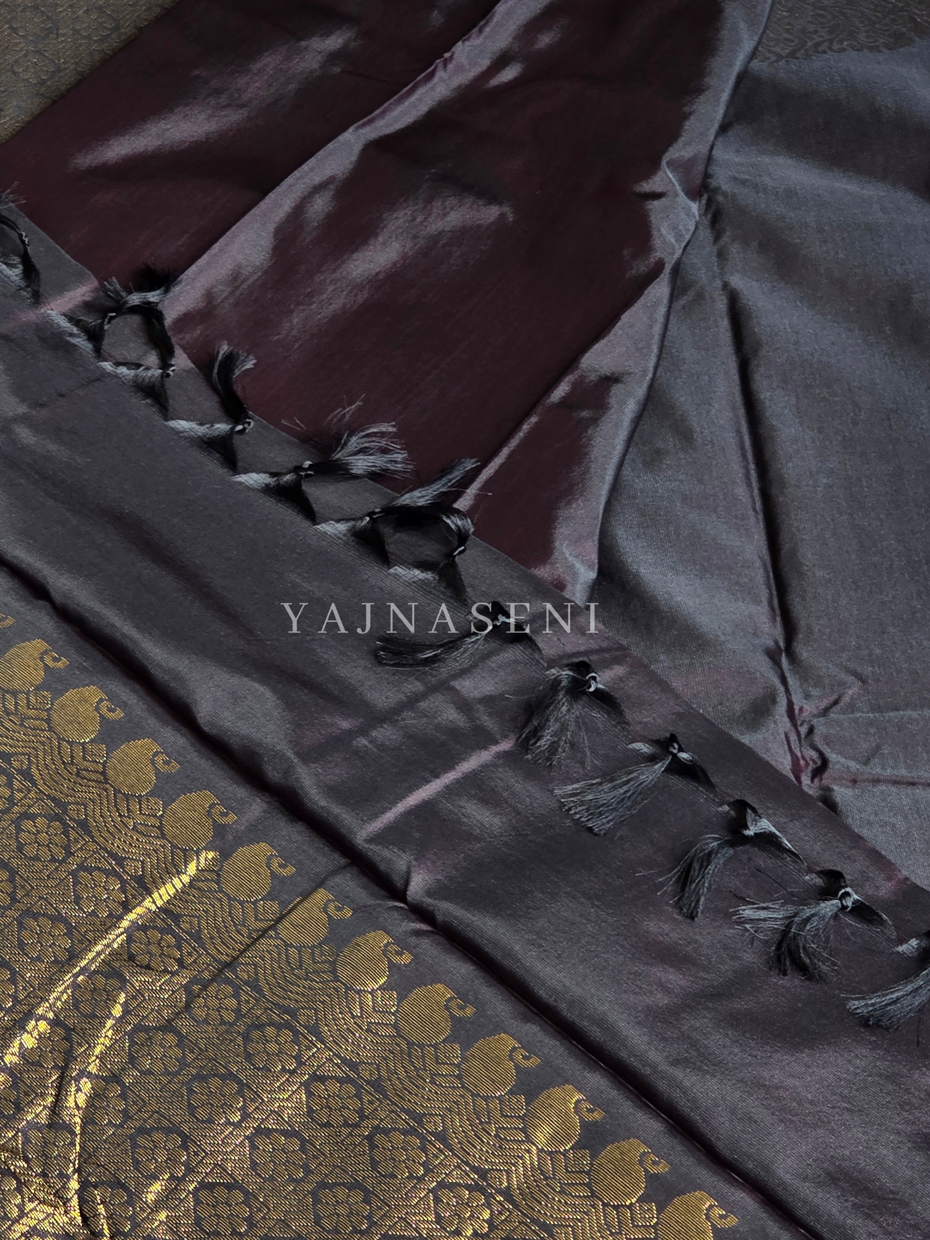 Soft Silk Borderless Mandala Saree - Dark Oak