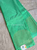 Load image into Gallery viewer, Soft Silk Borderless Mandala Saree - Spring Green
