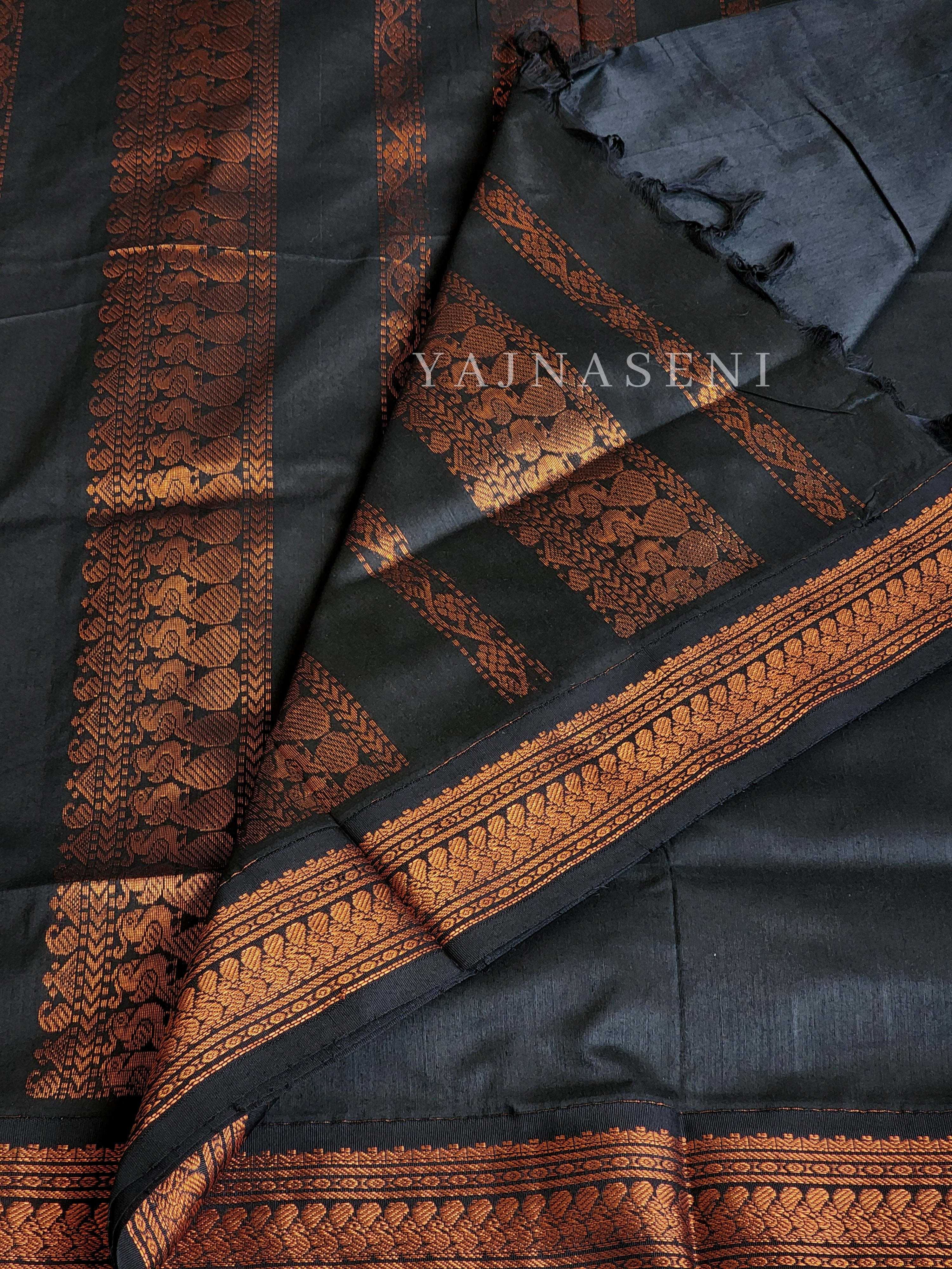 Kalyani Cotton Saree - Copper Zari : Black