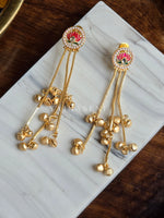 Load image into Gallery viewer, EERISHA earrings
