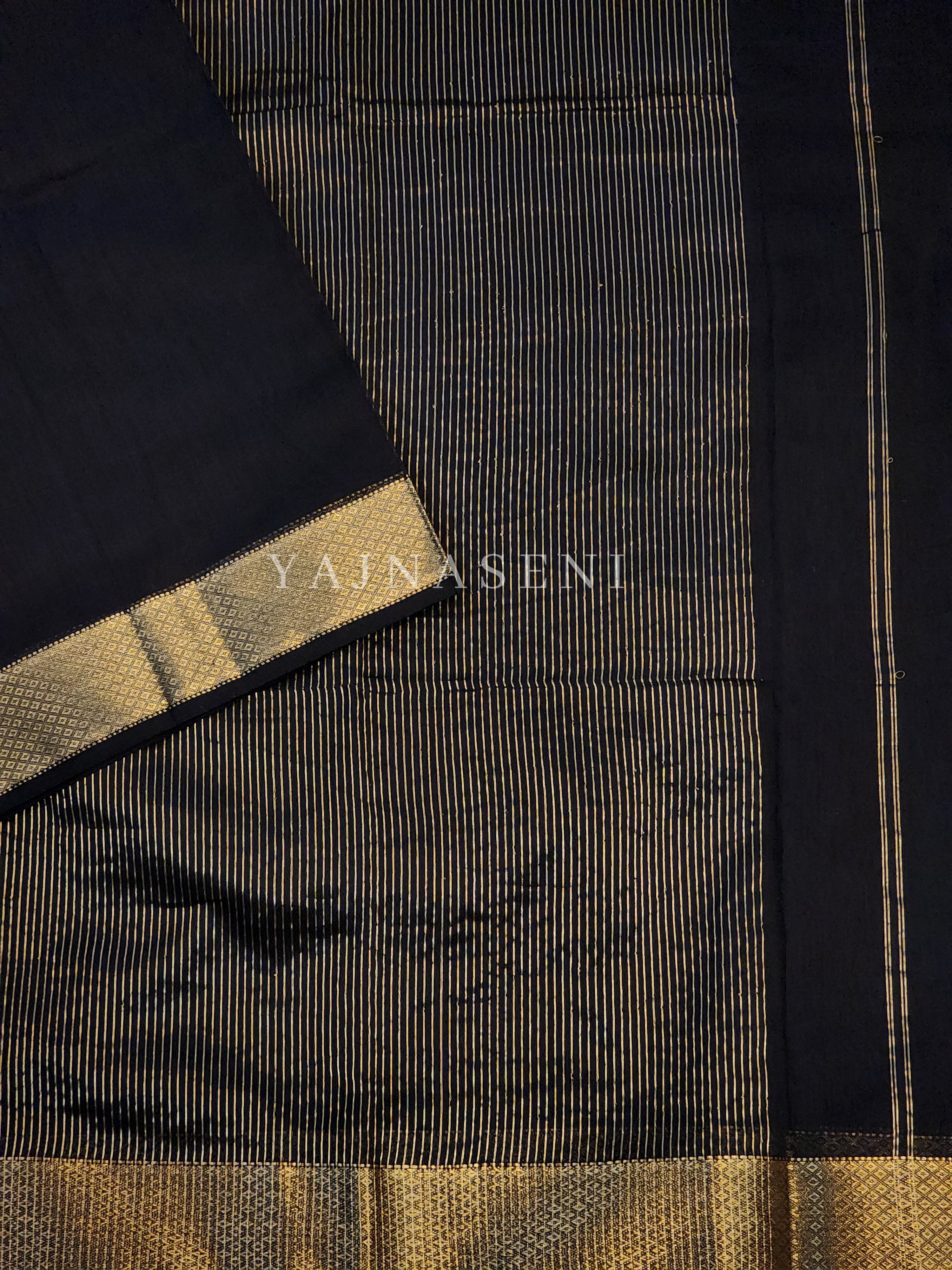 Maheswari Silk Cotton Saree - Black x Gold