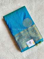 Load image into Gallery viewer, Semi Soft Silk Gold Zari Saree - Peacock
