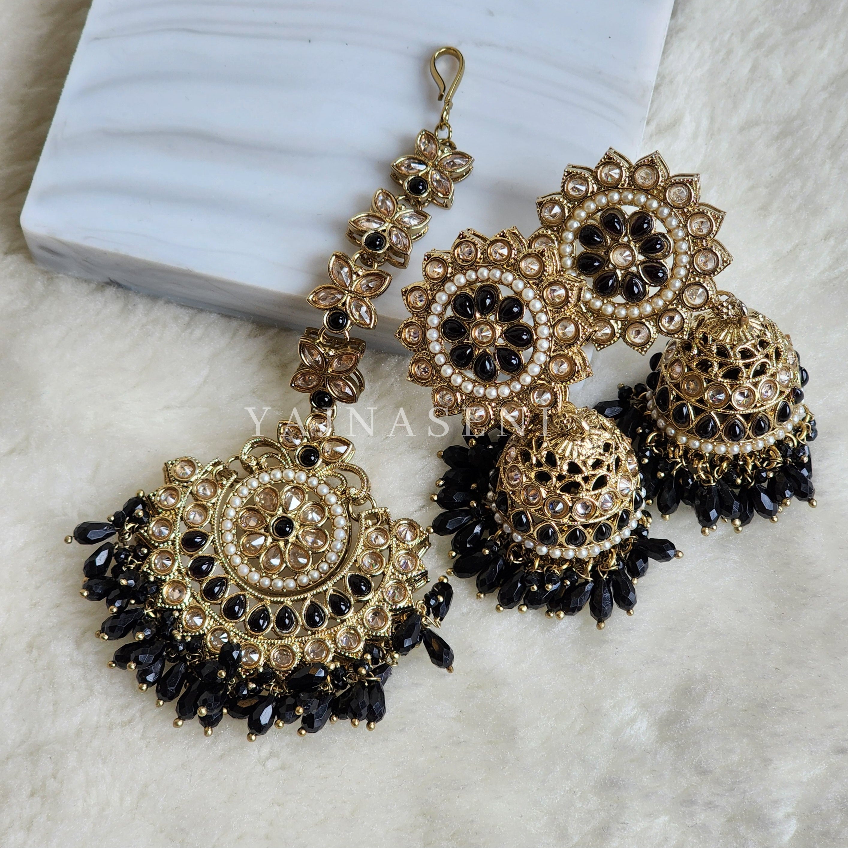 DHEERA earrings + tikka (Black)