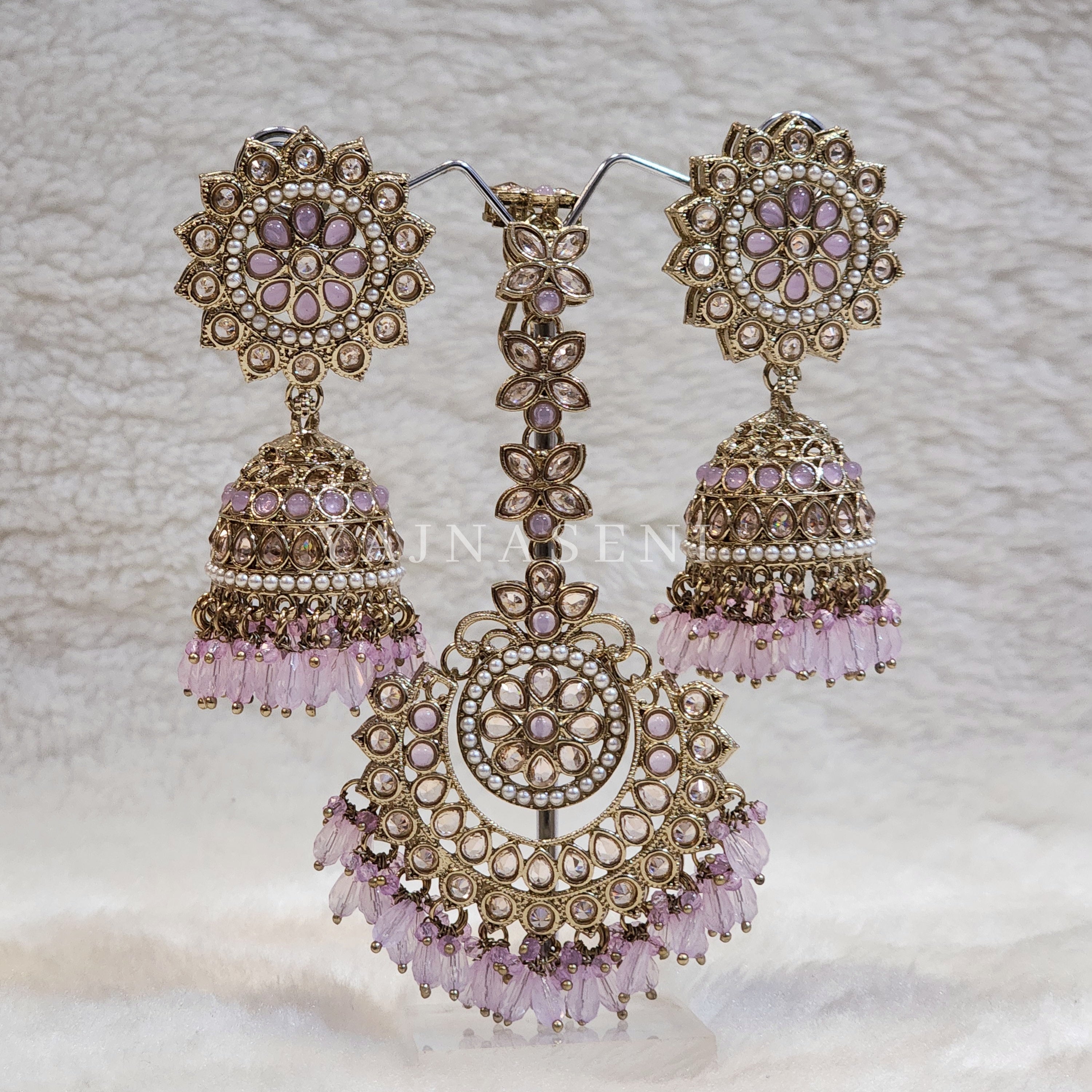 DHEERA earrings + tikka (Lilac)