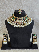 Load image into Gallery viewer, ANVEHSA (Green x Rani)
