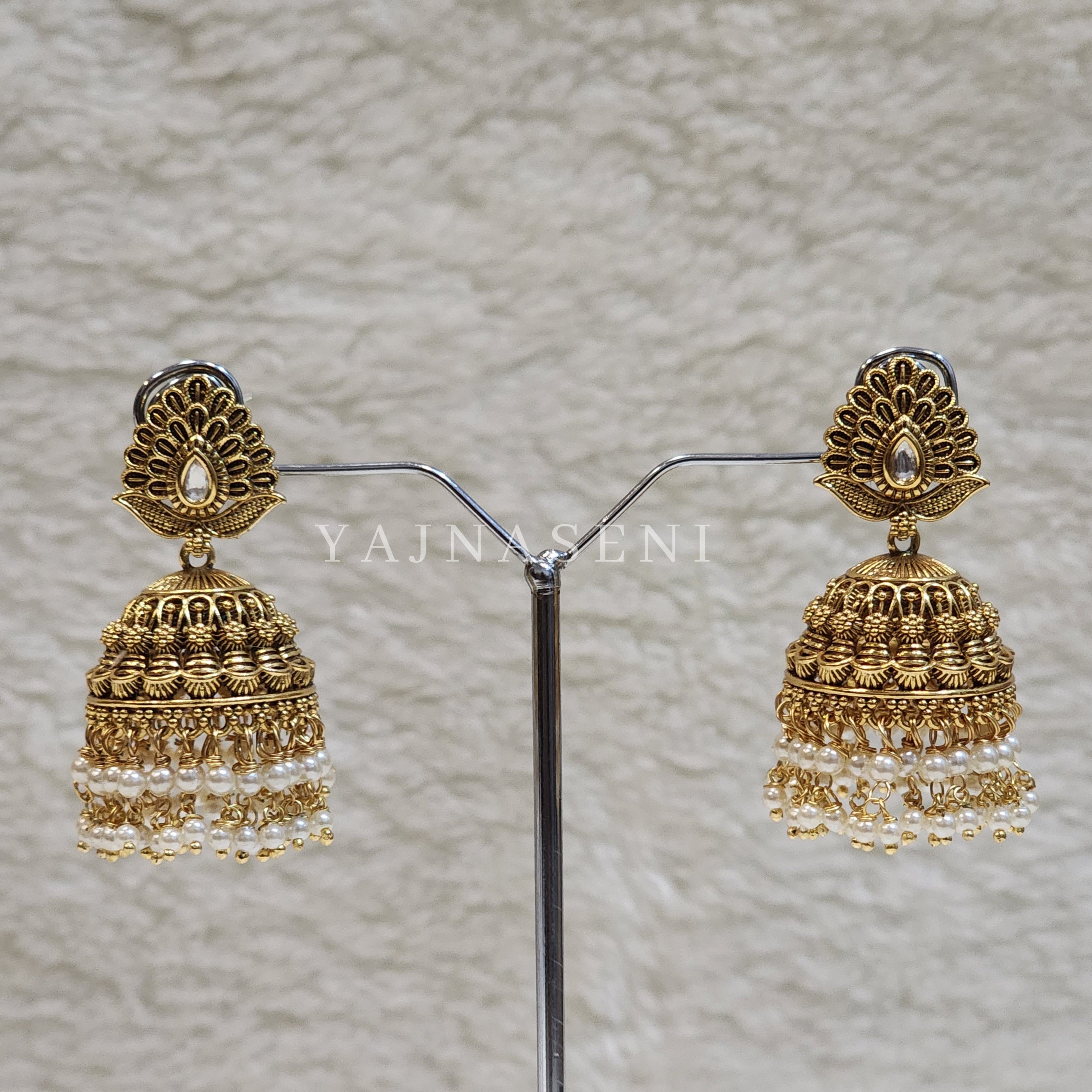 DAKSHA jhumkas