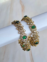 Load image into Gallery viewer, ANAMIKA - pair of bangles (Emerald)
