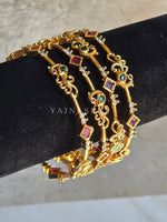 Load image into Gallery viewer, VASUDHA - set of 4 bangles
