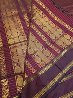 Load image into Gallery viewer, Rudracham Series : Kalyani Cotton Saree (checkered) - Gold Zari : Deep Maroon
