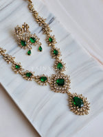 Load image into Gallery viewer, MEGHNA (Emerald)

