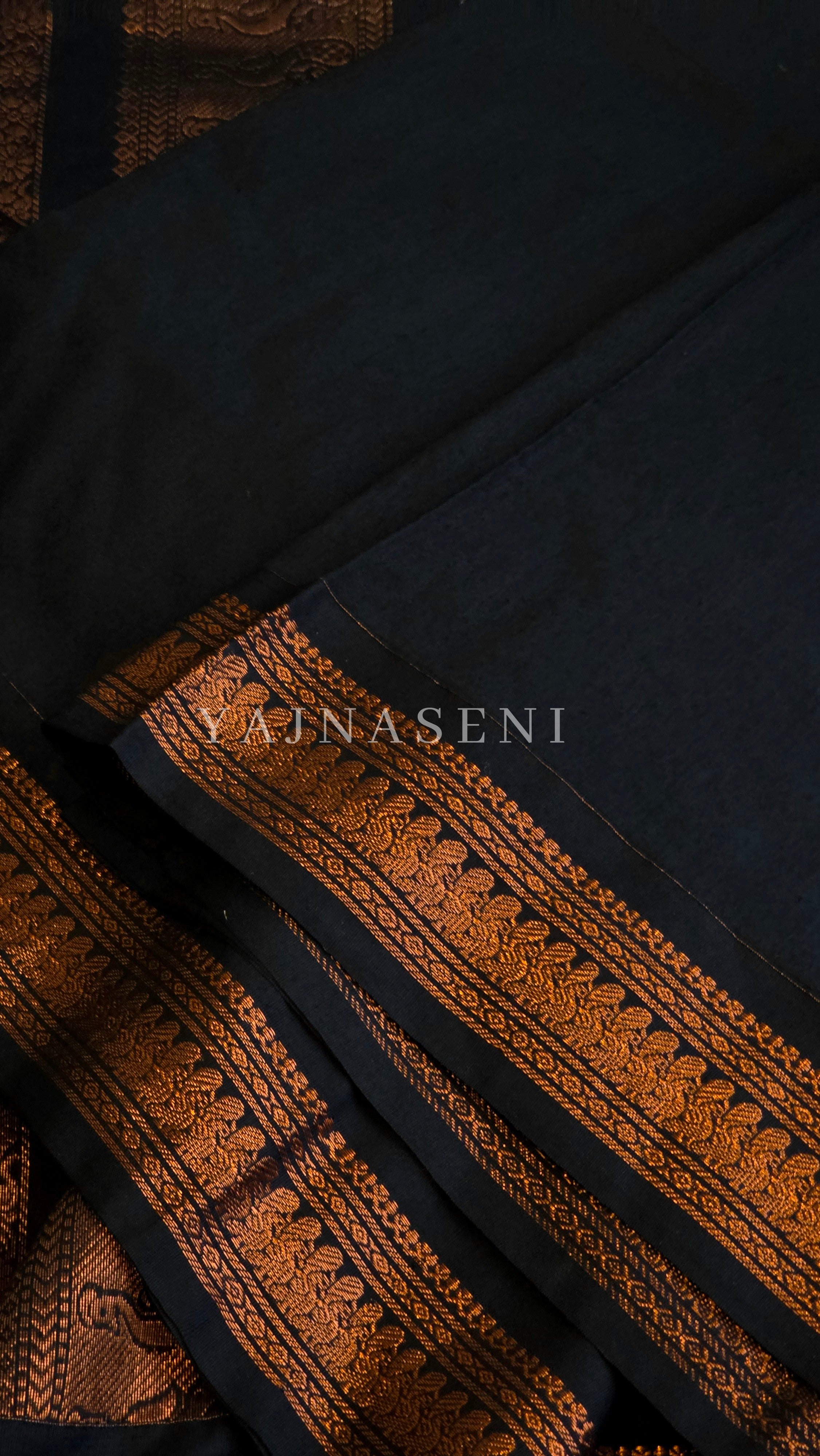 Kalyani Cotton Saree - Copper Zari : Black