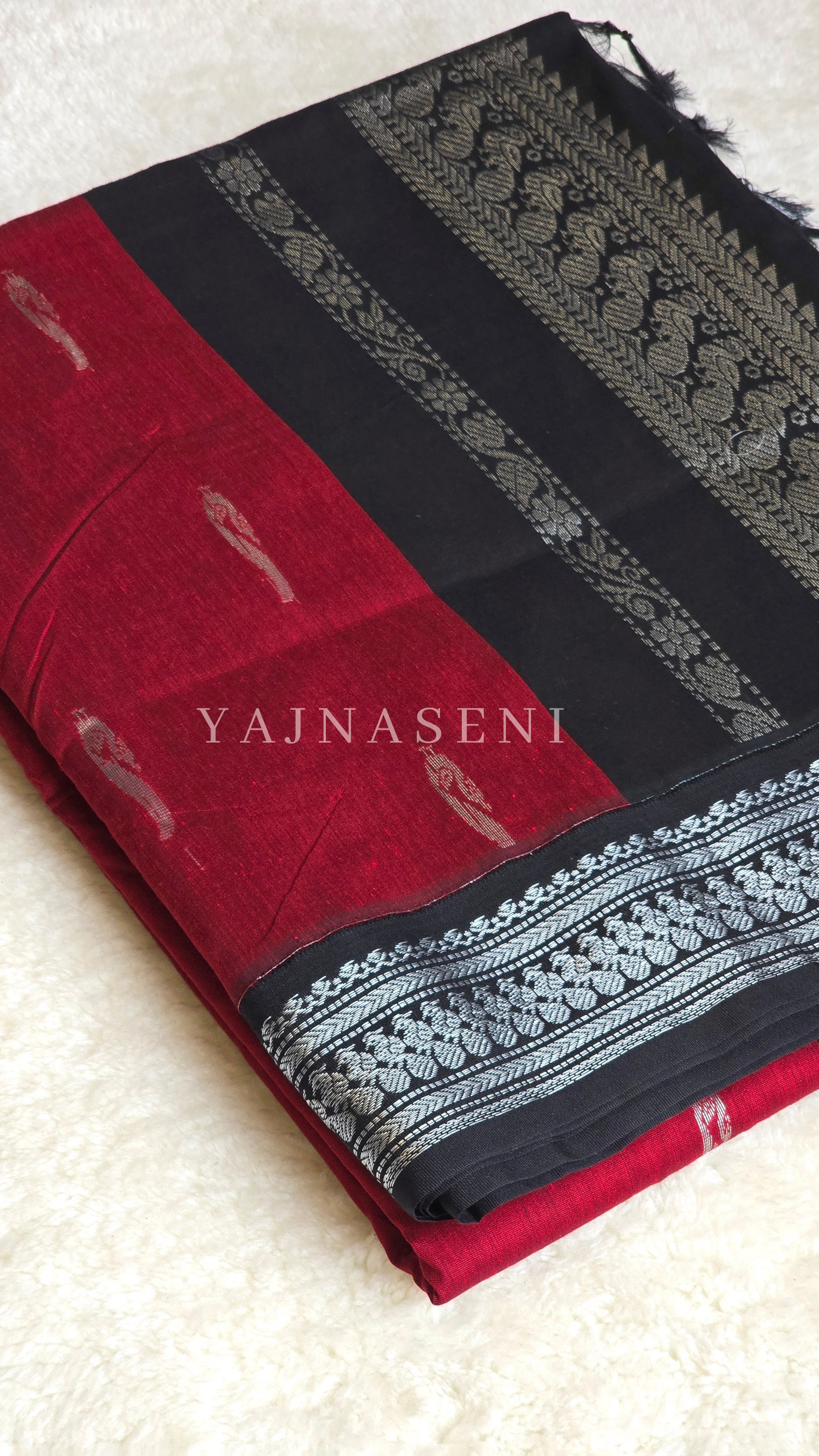 Kalyani Cotton Saree - Silver Zari : Red x Black