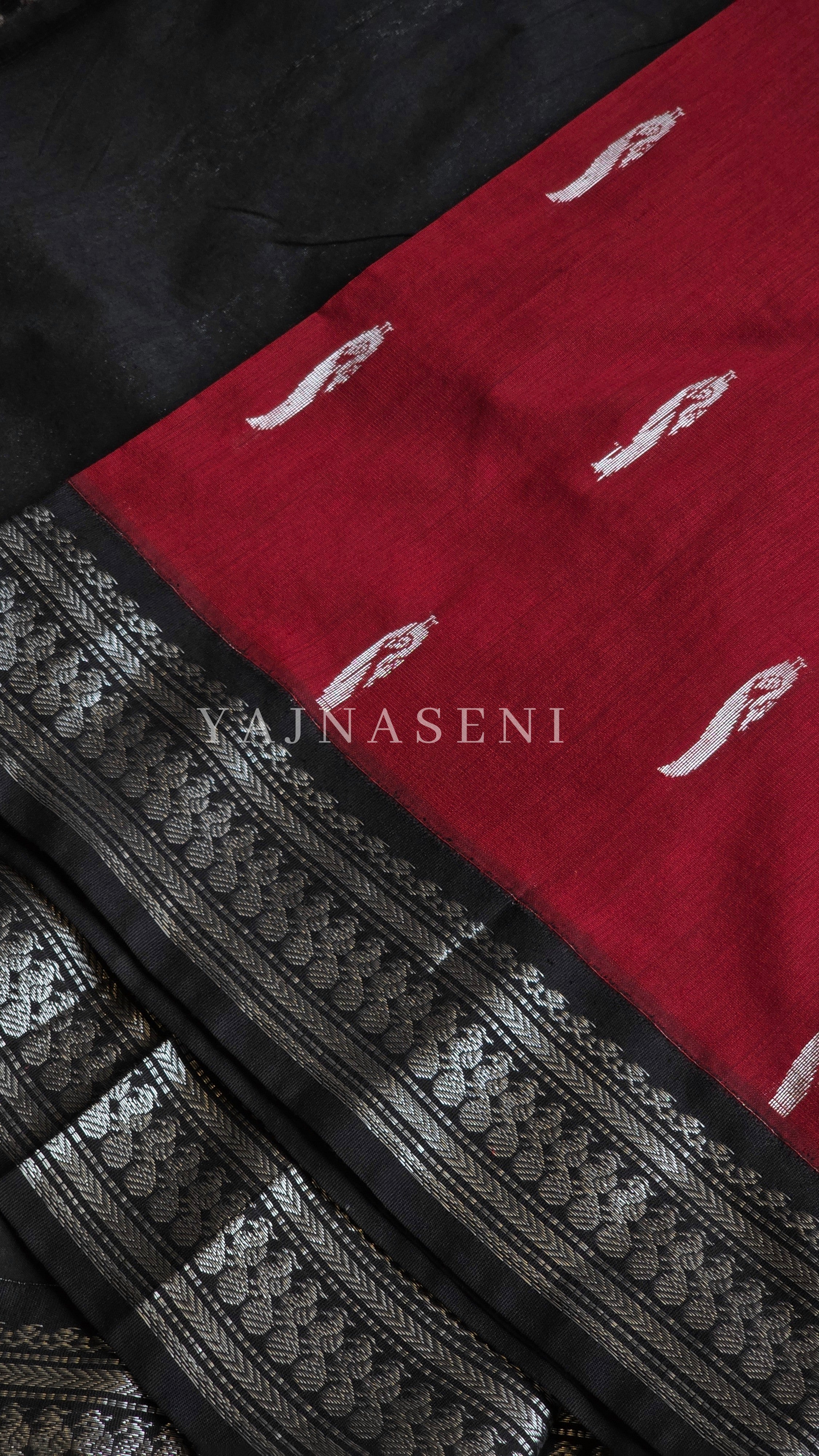 Kalyani Cotton Saree - Silver Zari : Red x Black