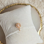 Load image into Gallery viewer, TAANYA - Nosepin (Gold)
