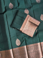 Load image into Gallery viewer, FOREST JEWEL - Pure Kanjivaram Silk Saree with Rosegold Zari
