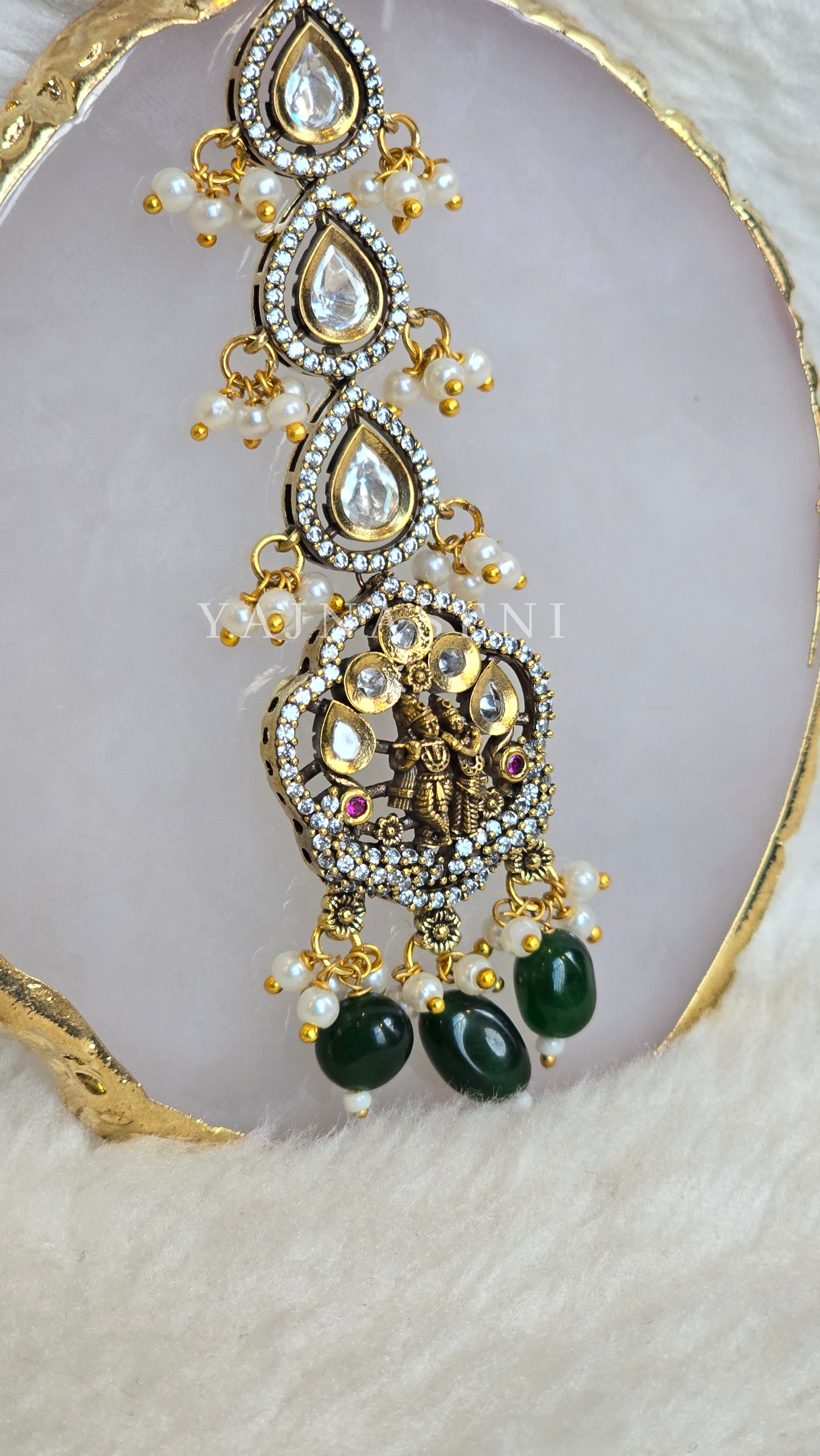 Tikka - IVANA (RadhaKrishna)