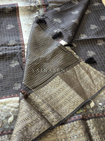Load image into Gallery viewer, Silk Cotton x Checkered Zari Saree - Bird Paradise
