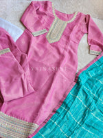 Load image into Gallery viewer, AMYRA [XS/34] - Straight Cut Kurti Set
