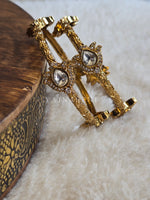 Load image into Gallery viewer, JOVITA - pair of bangles
