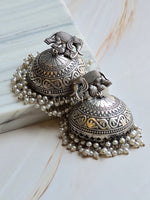 Load image into Gallery viewer, AASHNI Jhumkas
