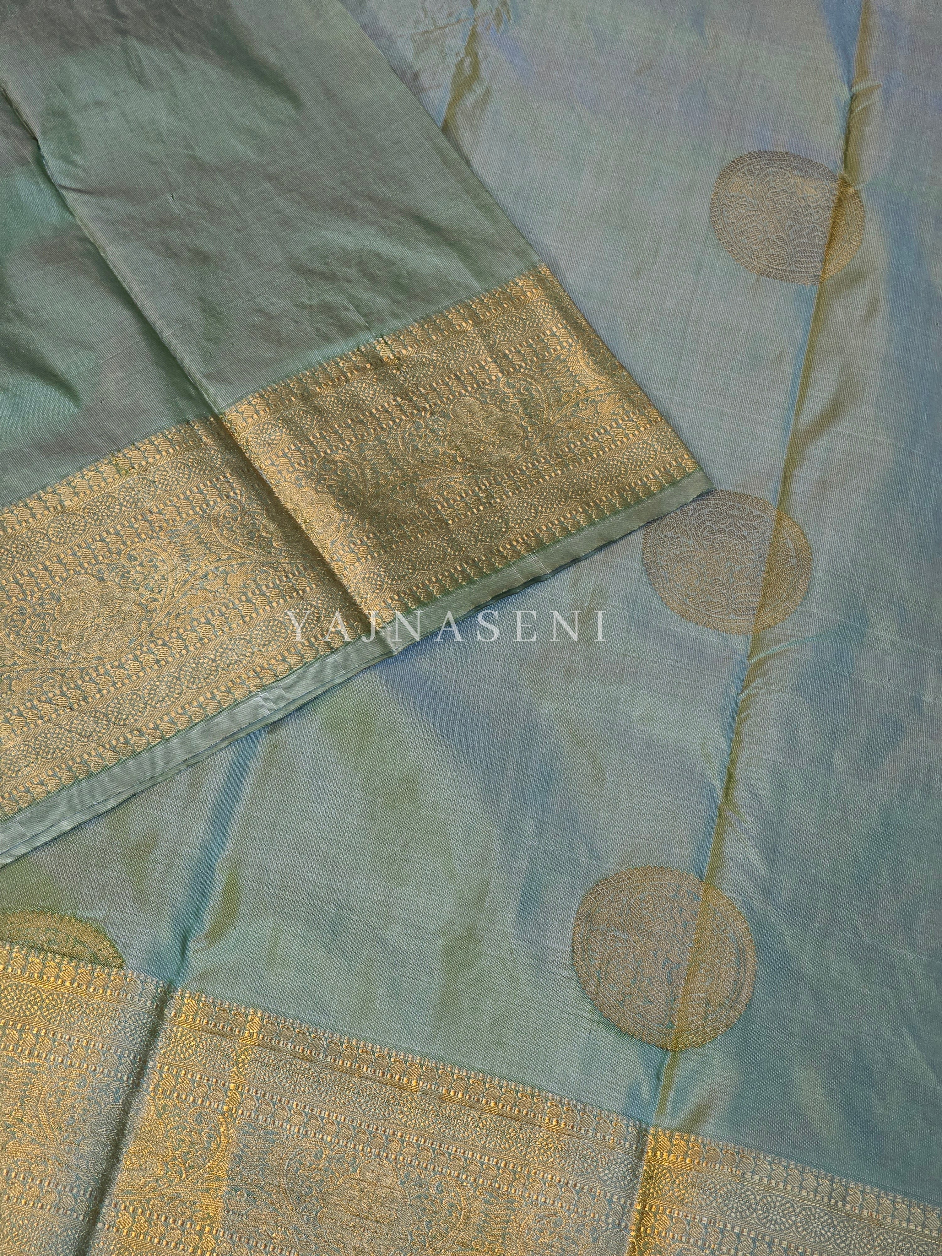 Semi Soft Silk Gold Zari Saree - Light Sage